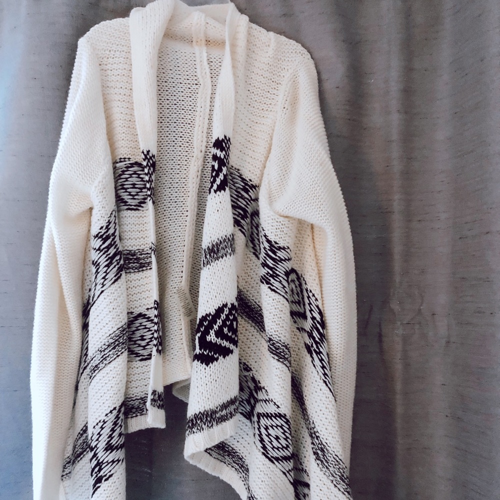 Delia’s Tribal Patterned Cardigan